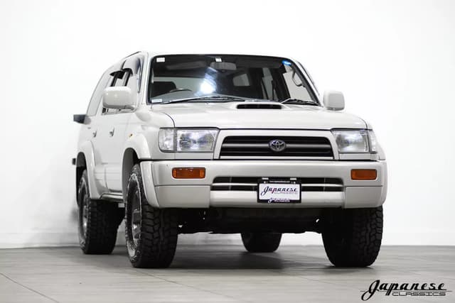 1997 Toyota Hilux JDM car for sale — photo 3 of 25