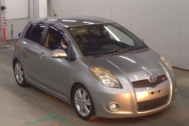 2007 Toyota Vitz JDM car for sale — photo 5 of 6