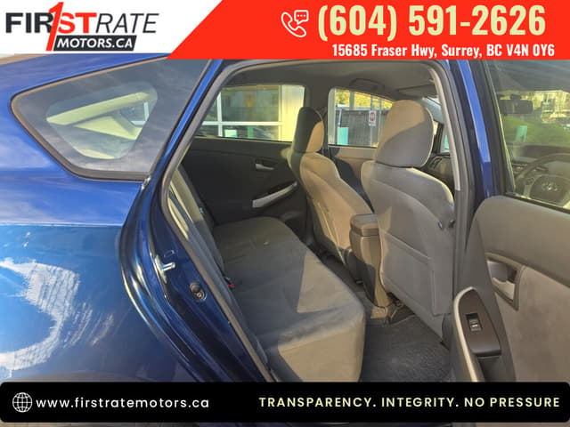 2009 Toyota Prius JDM car for sale — photo 11 of 17