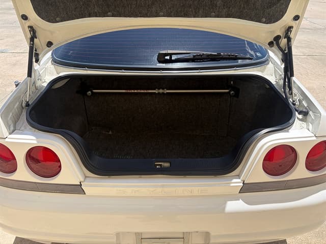 1996 Nissan Skyline JDM car for sale — photo 17 of 18
