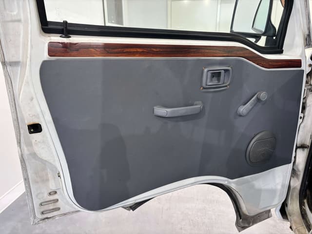 2000 Daihatsu Hijet JDM car for sale — photo 22 of 25