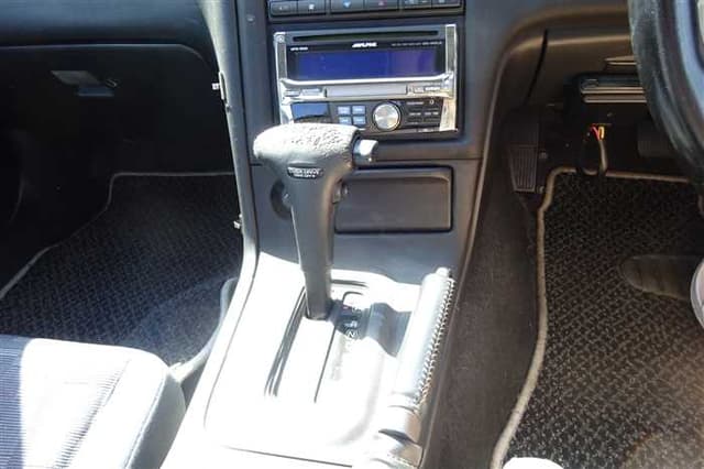 1996 Nissan Skyline JDM car for sale — photo 16 of 25