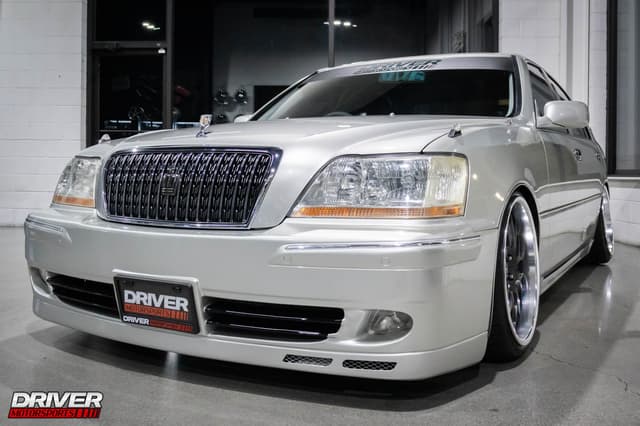 1999 Toyota Majesta JDM car for sale — photo 23 of 25
