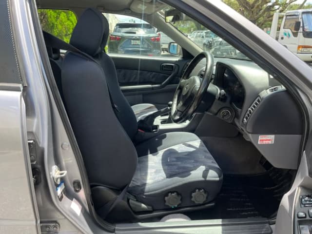 1998 Nissan Skyline JDM car for sale — photo 10 of 16