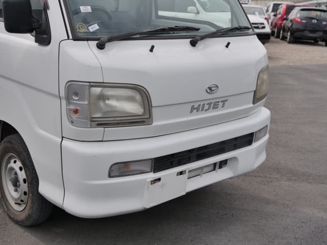 2000 Daihatsu Hijet JDM car for sale — photo 11 of 25