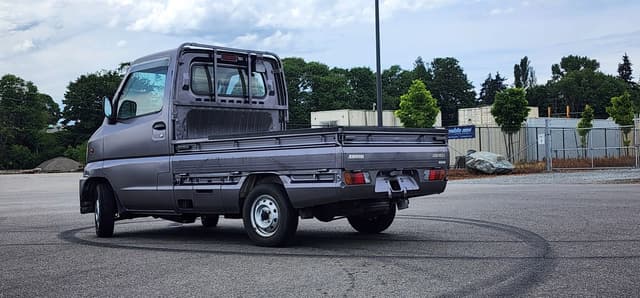 2000 Mitsubishi Minicab JDM car for sale — photo 4 of 10