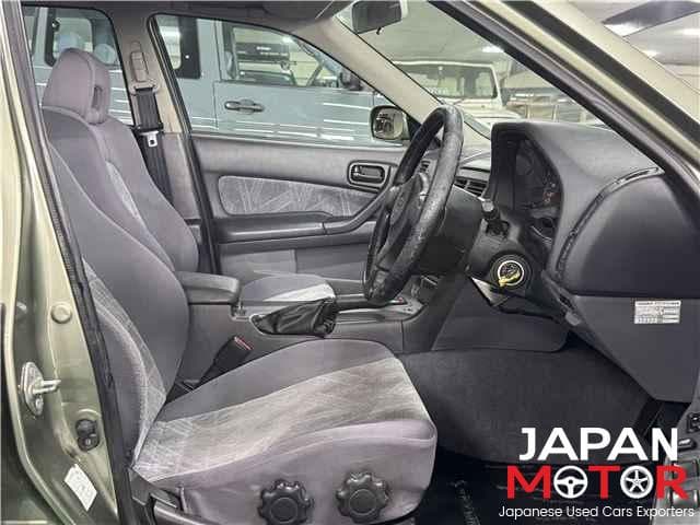2000 Nissan Skyline JDM car for sale — photo 7 of 11