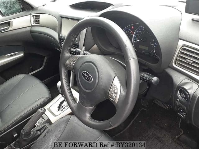 2010 Subaru Forester JDM car for sale — photo 3 of 8