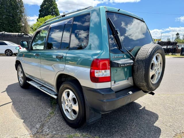 1999 Mitsubishi Pajero JDM car for sale — photo 6 of 25