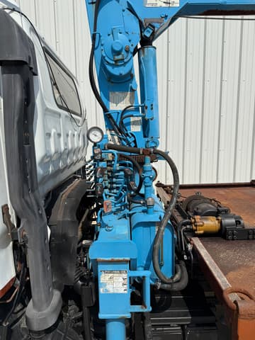 1998 Isuzu Elf JDM car for sale — photo 9 of 16