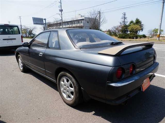 1993 Nissan Skyline JDM car for sale — photo 9 of 25