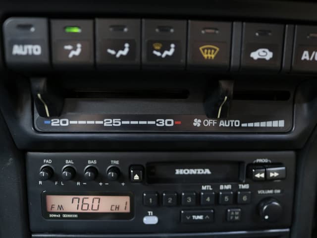 1994 Honda Integra JDM car for sale — photo 13 of 25