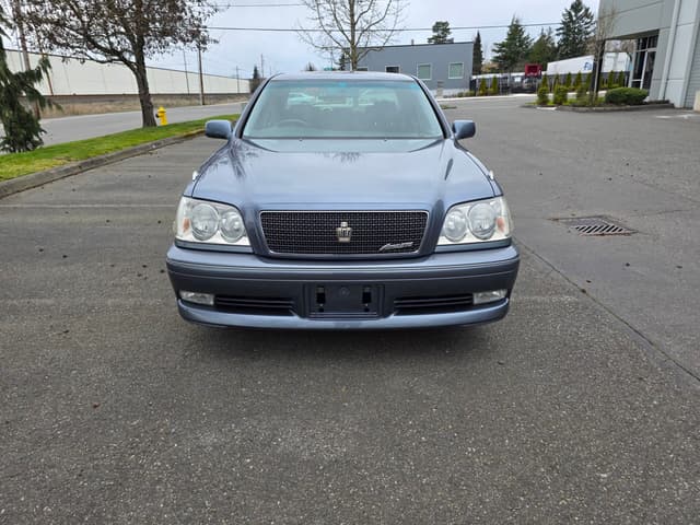 1999 Toyota Crown JDM car for sale — photo 2 of 13