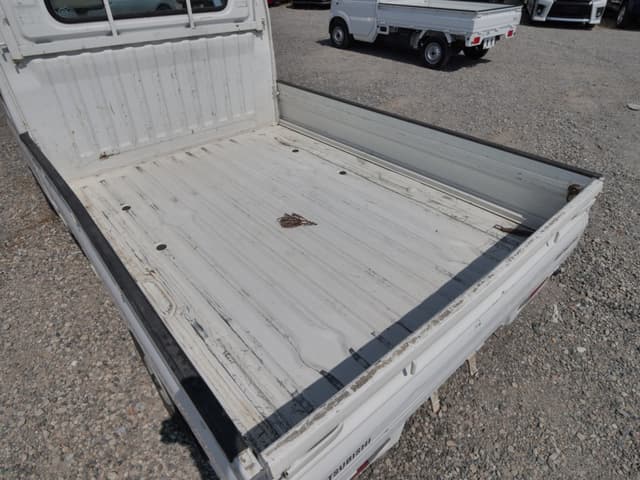 2001 Mitsubishi Minicab JDM car for sale — photo 15 of 25