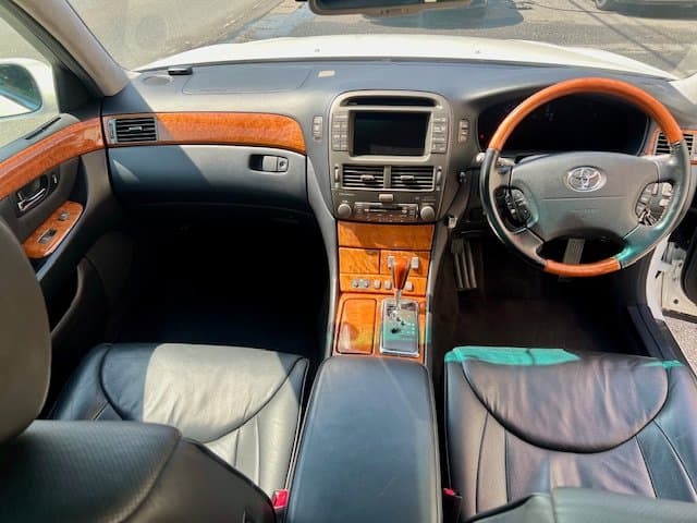 2001 Toyota Celsior JDM car for sale — photo 19 of 25