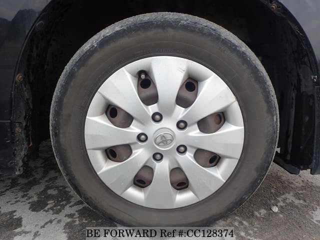 2011 Toyota Voxy JDM car for sale — photo 12 of 25