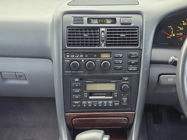 1994 Toyota Aristo JDM car for sale — photo 13 of 25
