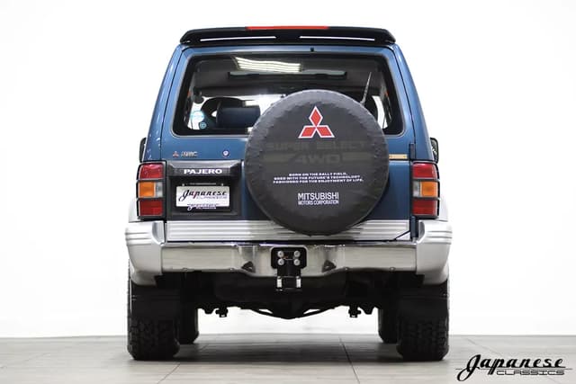 1992 Mitsubishi Pajero JDM car for sale — photo 7 of 25