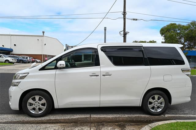2009 Toyota Alphard JDM car for sale — photo 8 of 25