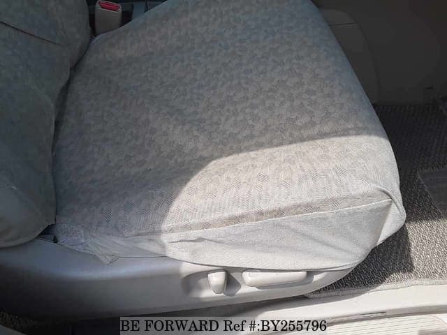 2004 Toyota Alphard JDM car for sale — photo 8 of 8