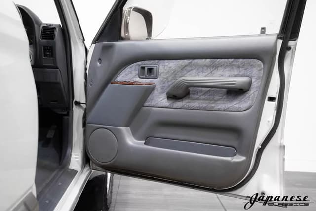 1998 Toyota Land Cruiser Prado JDM car for sale — photo 21 of 25