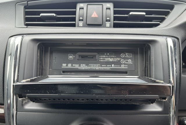 2009 Toyota Mark X JDM car for sale — photo 14 of 25