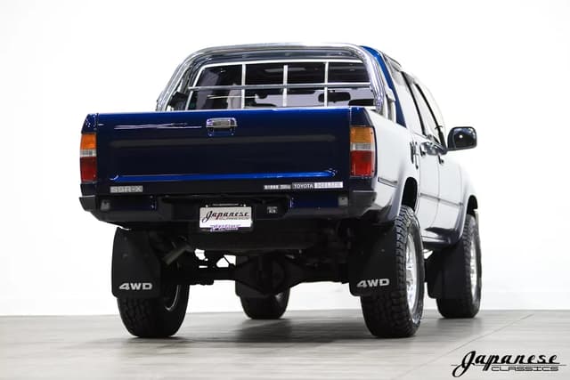 1996 Toyota Hilux JDM car for sale — photo 8 of 25