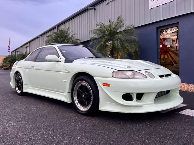 1991 Toyota Soarer JDM car for sale — photo 2 of 21