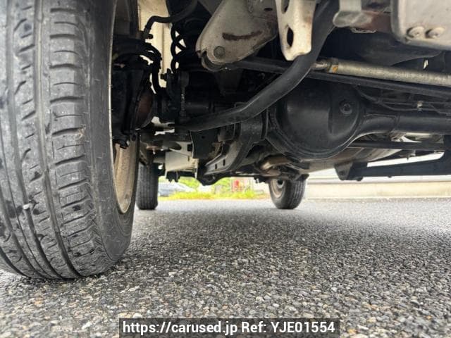 2001 Suzuki Jimny JDM car for sale — photo 20 of 24