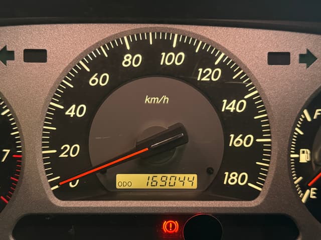 2002 Toyota Crown JDM car for sale — photo 12 of 25