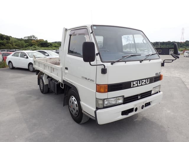 1990 Isuzu Elf JDM car for sale — photo 11 of 25