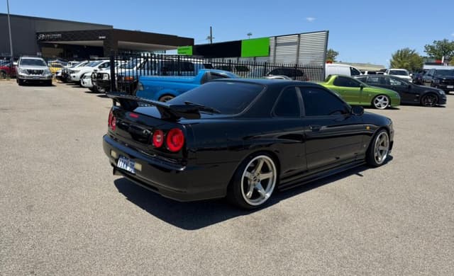 1999 Nissan Skyline JDM car for sale — photo 6 of 20