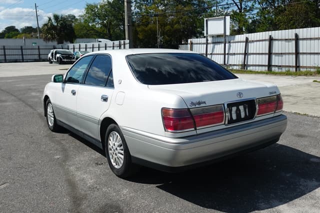 1999 Toyota Crown JDM car for sale — photo 6 of 20