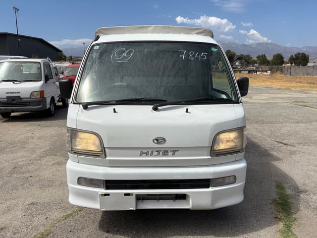 2000 Daihatsu Hijet JDM car for sale — photo 2 of 25
