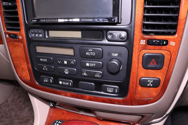 2000 Toyota Land Cruiser JDM car for sale — photo 13 of 25