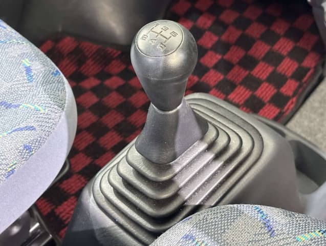 2000 Honda Vamos JDM car for sale — photo 17 of 25