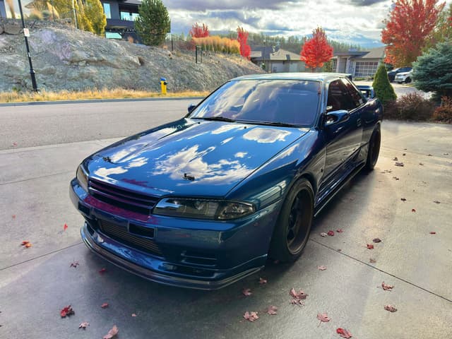 1991 Nissan Skyline JDM car for sale — photo 12 of 14