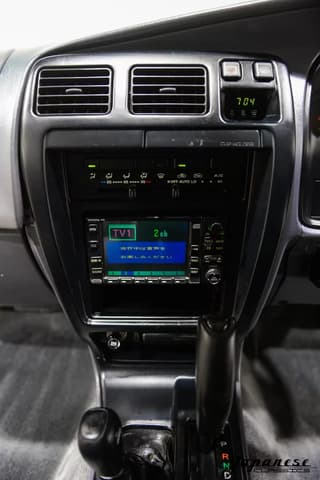 1996 Toyota Hilux JDM car for sale — photo 10 of 25