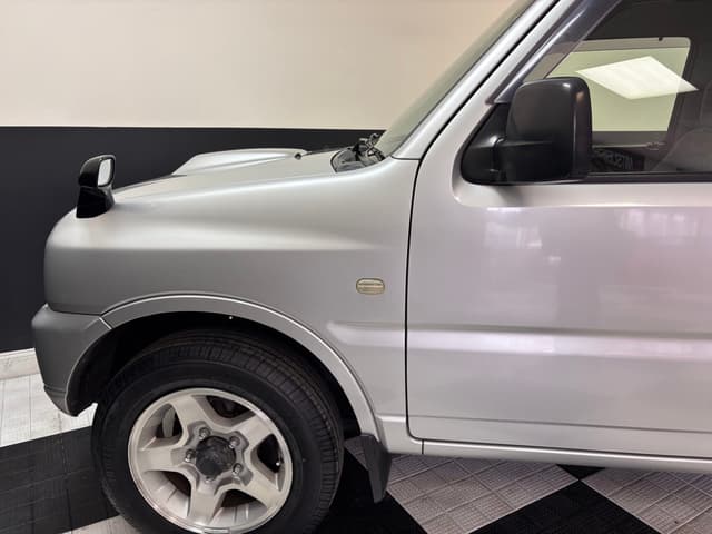 2000 Suzuki Jimny JDM car for sale — photo 7 of 25