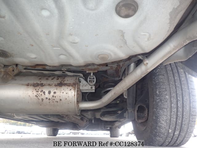 2011 Toyota Voxy JDM car for sale — photo 16 of 25