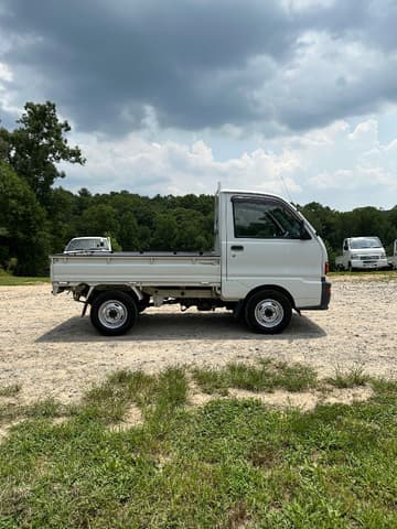 1997 Mitsubishi Minicab JDM car for sale — photo 6 of 25
