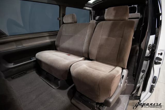 1997 Toyota HiAce JDM car for sale — photo 18 of 25