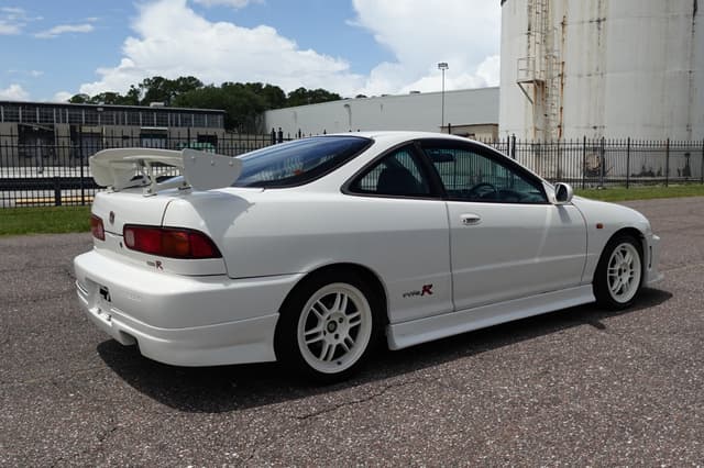 1997 Honda Integra JDM car for sale — photo 6 of 18