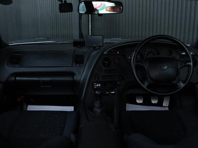 1997 Toyota Supra JDM car for sale — photo 13 of 18