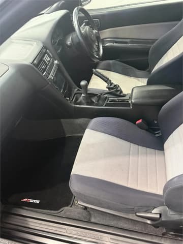 1998 Nissan Skyline JDM car for sale — photo 5 of 9
