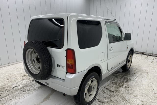 2000 Suzuki Jimny JDM car for sale — photo 4 of 25