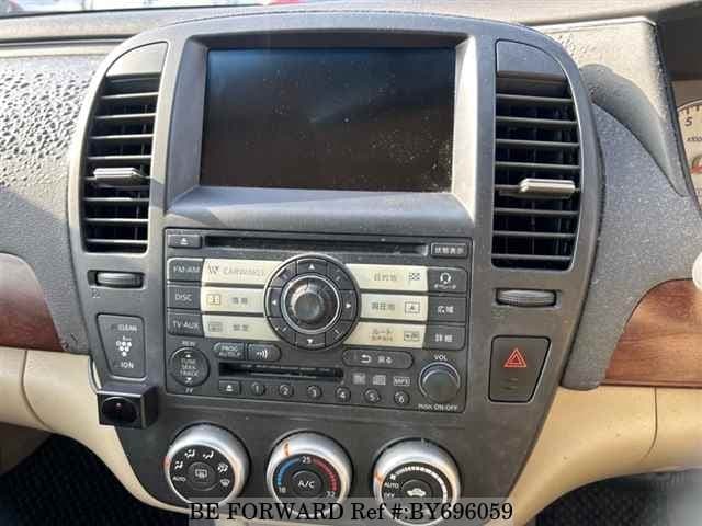 2006 Nissan Bluebird JDM car for sale — photo 4 of 8