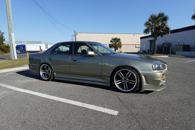 1998 Nissan Skyline JDM car for sale — photo 8 of 18