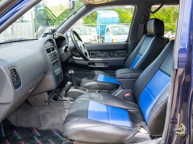 1998 Nissan Terrano JDM car for sale — photo 13 of 15