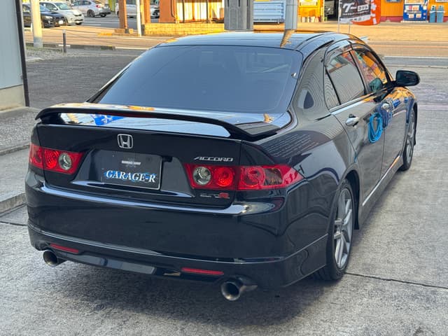 2007 Honda Accord JDM car for sale — photo 23 of 25